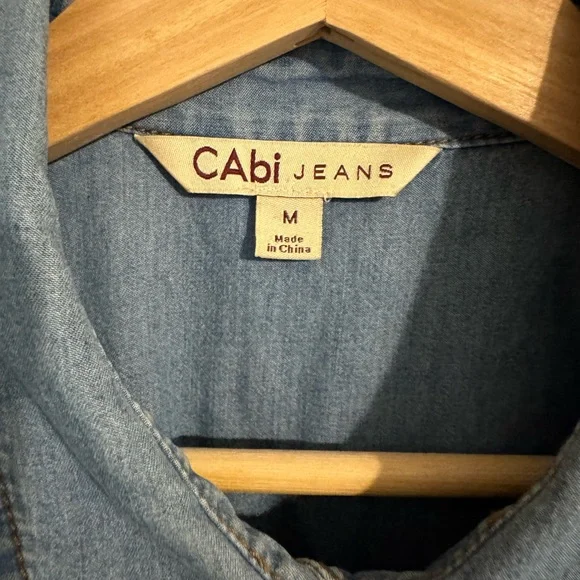 CAbi Women's Medium Blue Jean Denim Top - Picture 2 of 4